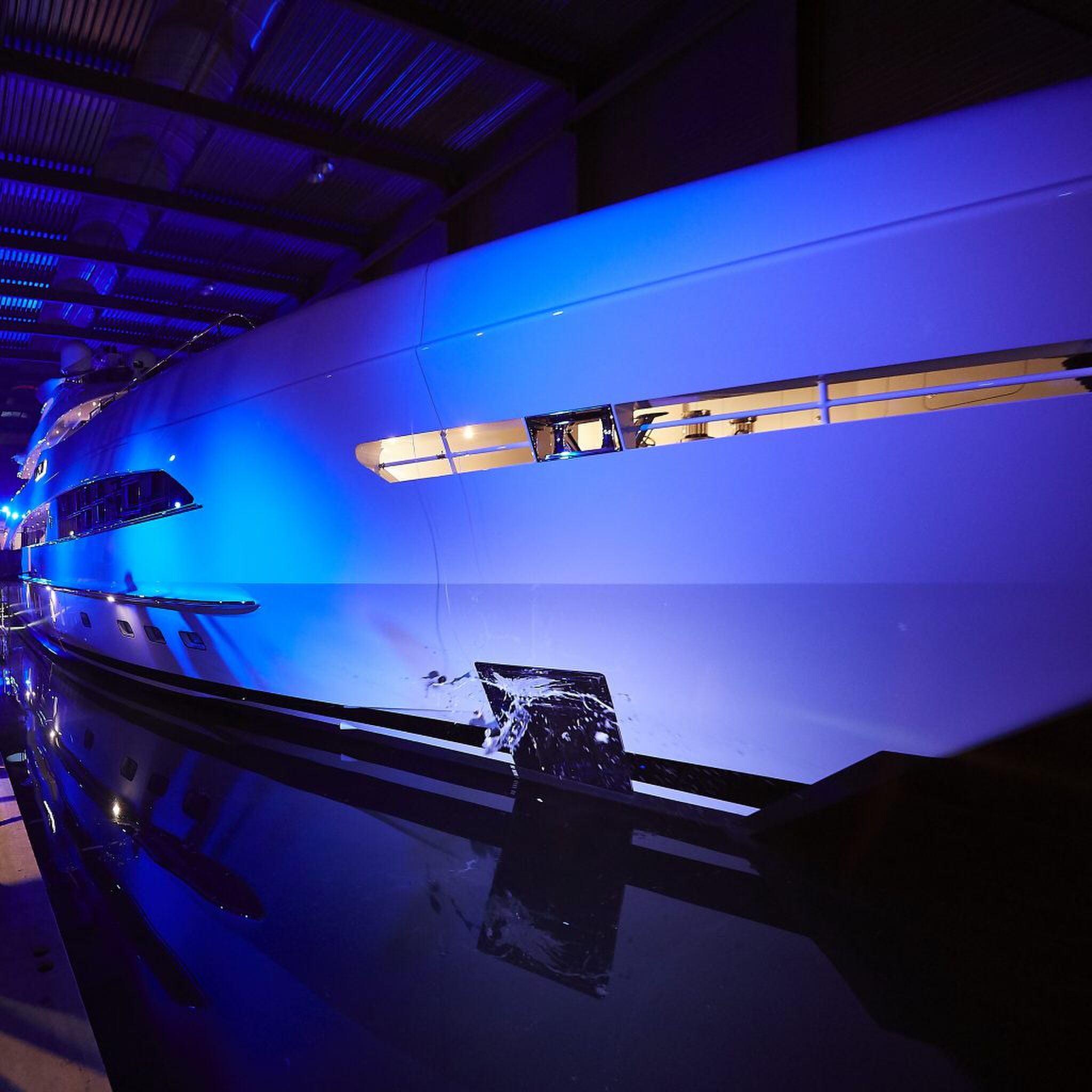 Heesen Yachts project alba VanTom Pure Luxe