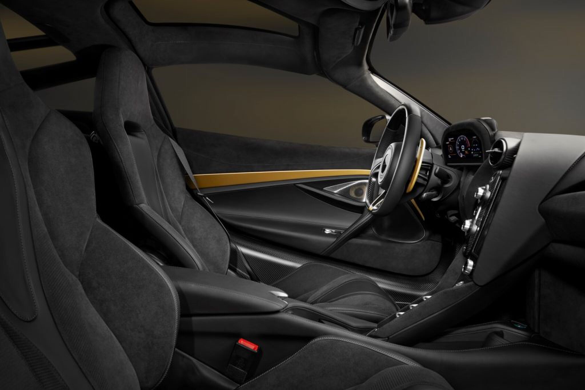 Mclaren 720S one-off Dubai autoshow Pure Luxe