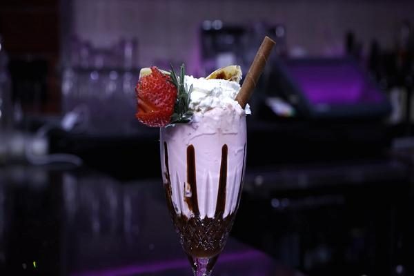 milkshake van $500 gemaakt met Rémy Martin cognac Pure Luxe