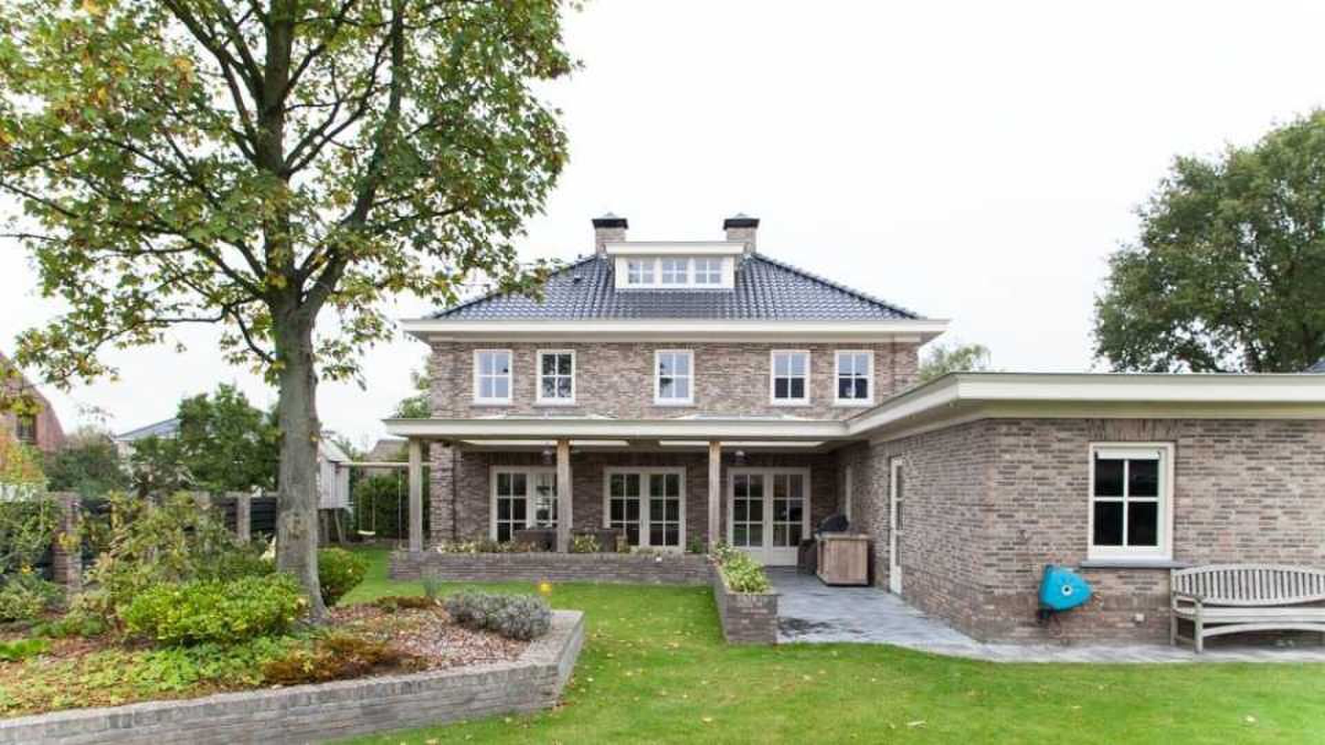 nieuwe villa Rico Verhoeven in Halsteren Pure Luxe 