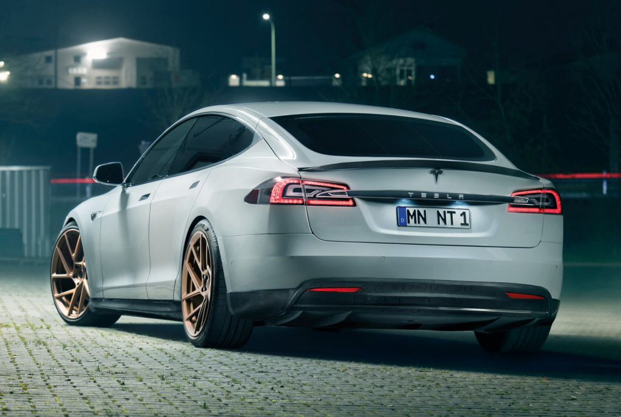 Novitec Tesla Model S tuner Pure Luxe