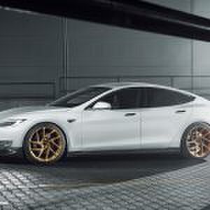 Novitec Tesla Model S tuner Pure Luxe