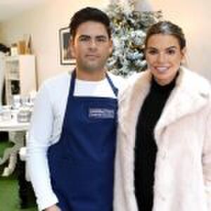 harrington's christmas decoration Tom Harrington Pure Luxe