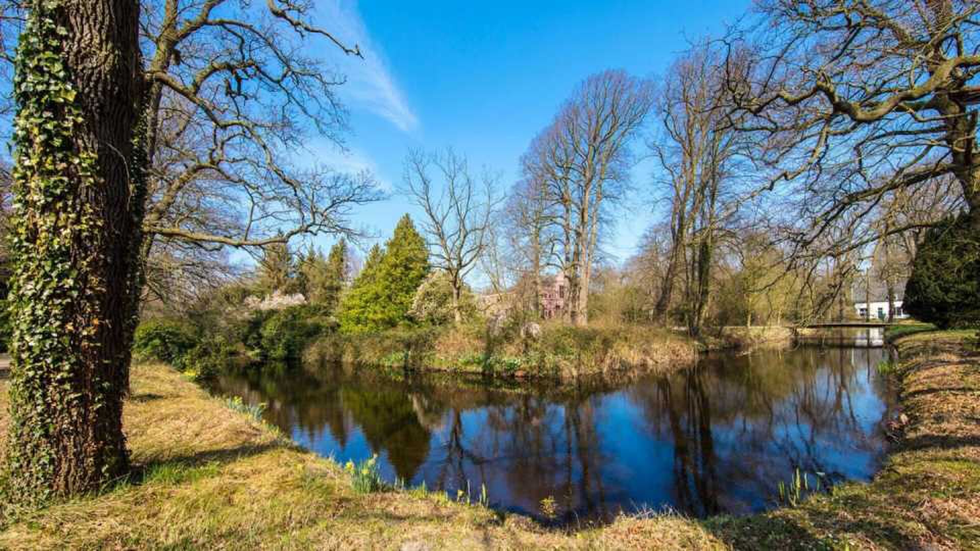 kasteel ter horst staat te koop achterburen koninklijke familie Pure Luxe