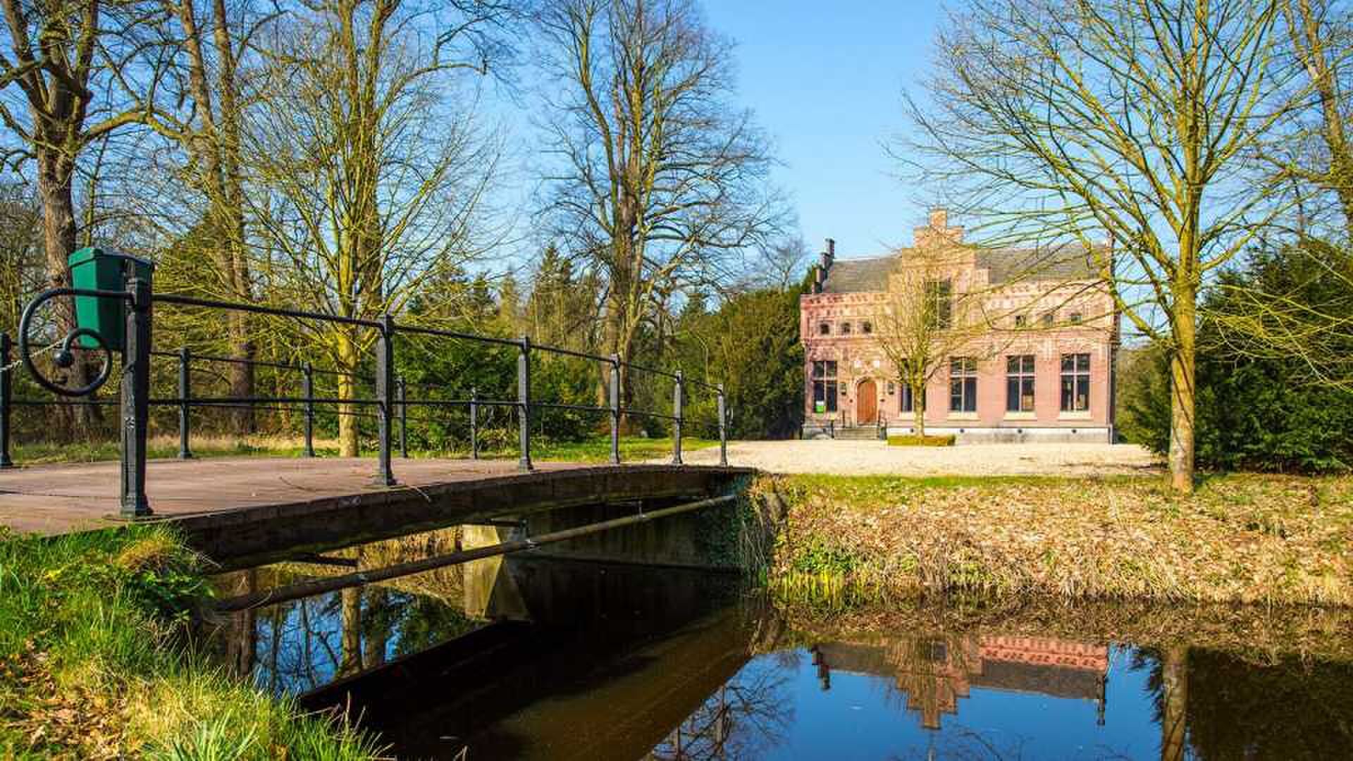 kasteel ter horst staat te koop achterburen koninklijke familie Pure Luxe