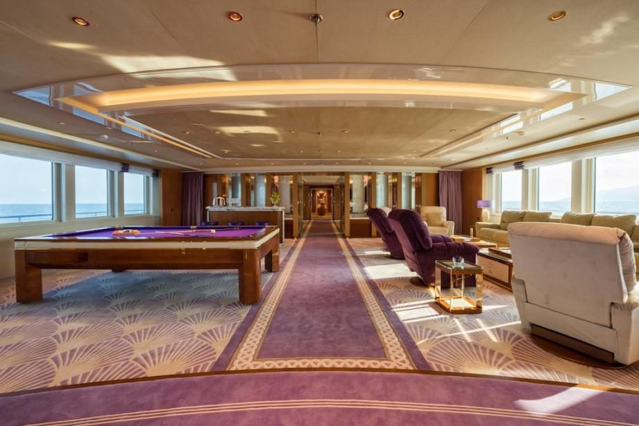 superjacht queen miri is het duurste huurjacht ter wereld Pure Luxe