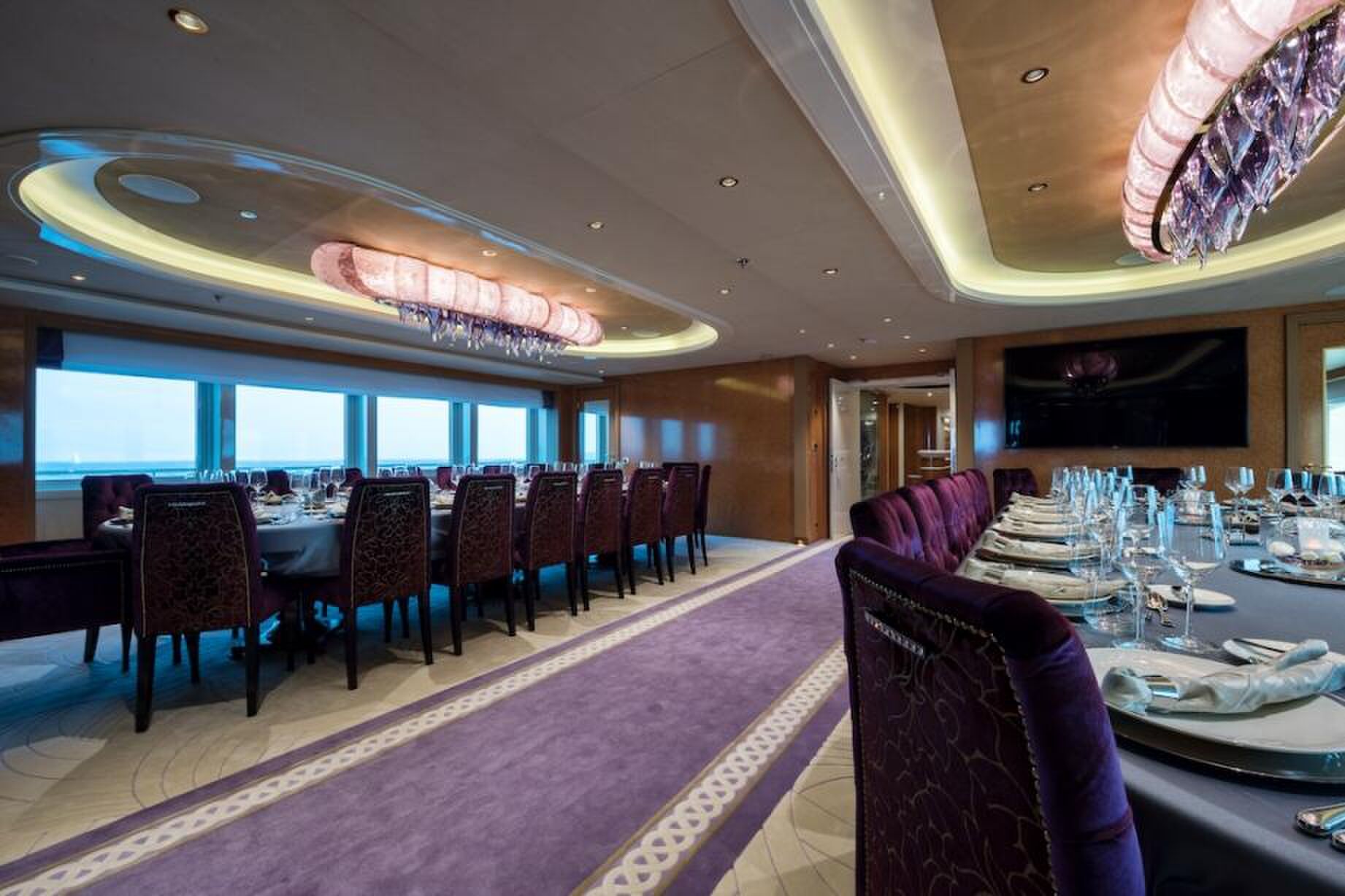 superjacht queen miri is het duurste huurjacht ter wereld Pure Luxe