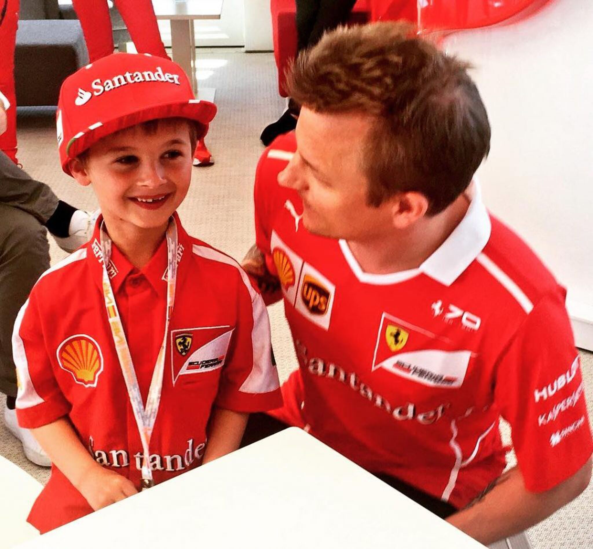 Dit zijn de bedragen die Max Verstappen en z'n collega's dit seizoen gaan verdienen Pure Luxe