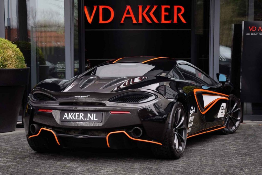 Vd Akker McLaren 540C GT4 Clubsport Pure Luxe
