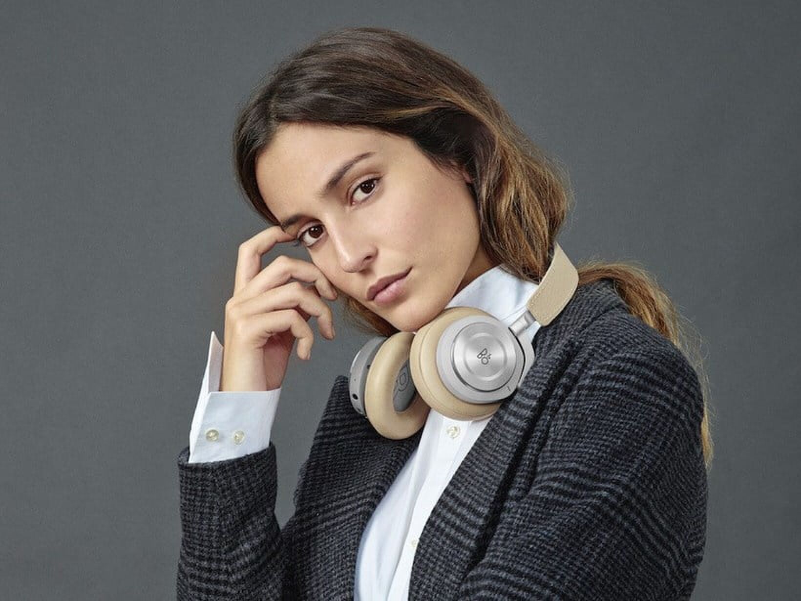 de nieuwe Bang & Olufsen H8i en H9i koptelefoons Pure Luxe