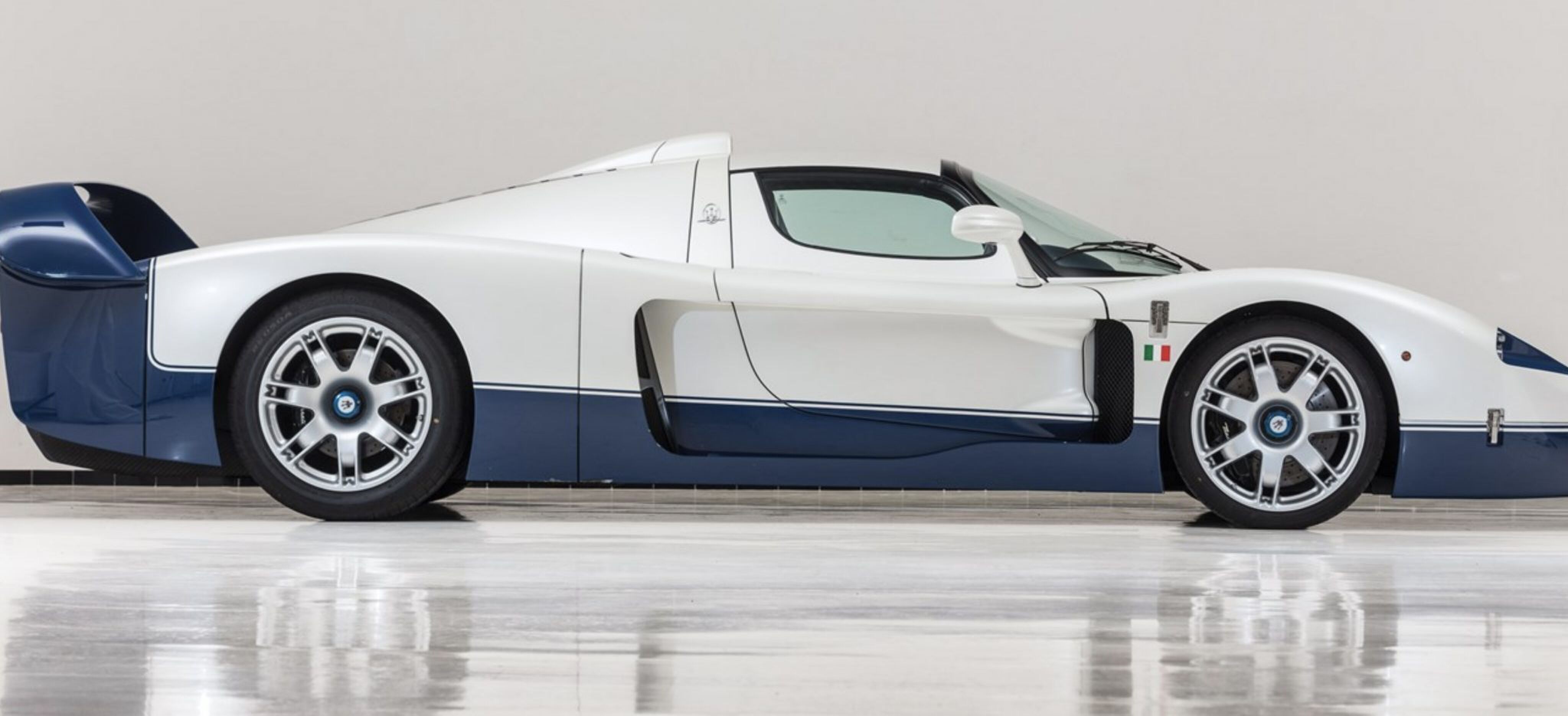 maserati mc12 veiling RM Sotheby's Pure Luxe