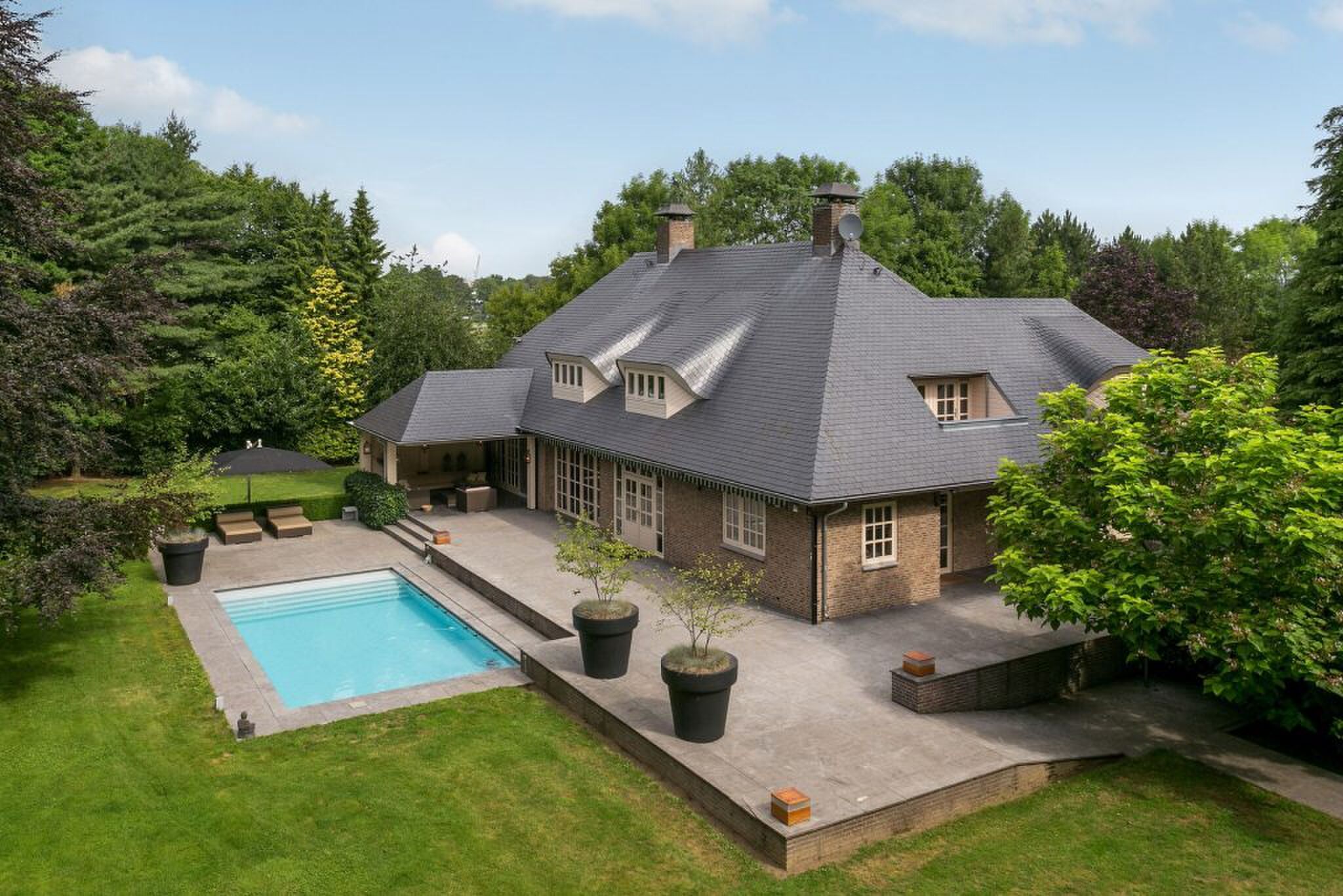 huis st agatha noord-brabant landgoed villa funda Pure Luxe