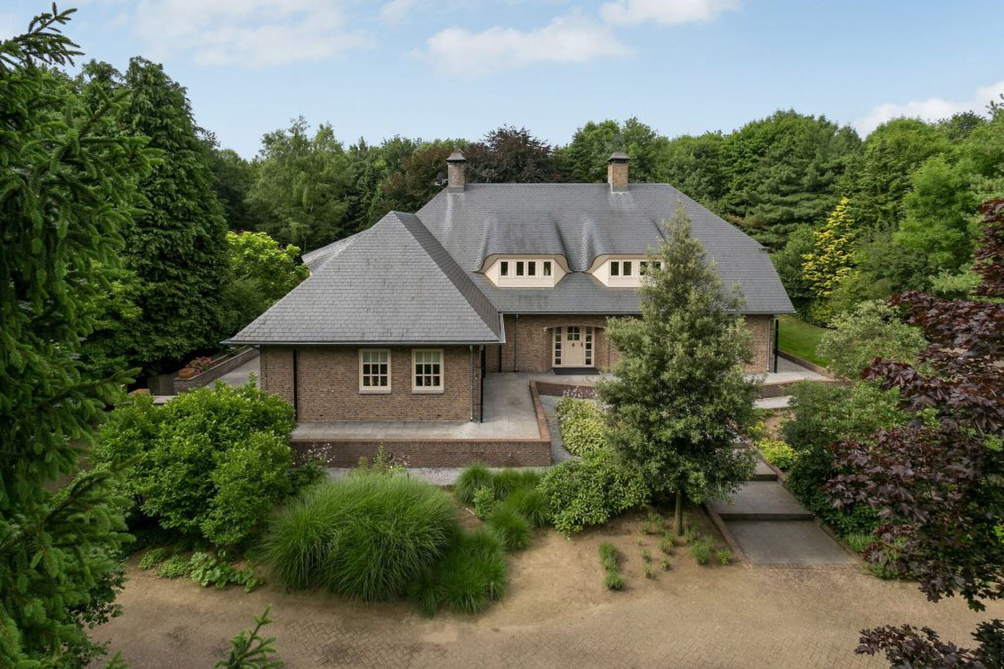 huis st agatha noord-brabant landgoed villa funda Pure Luxe