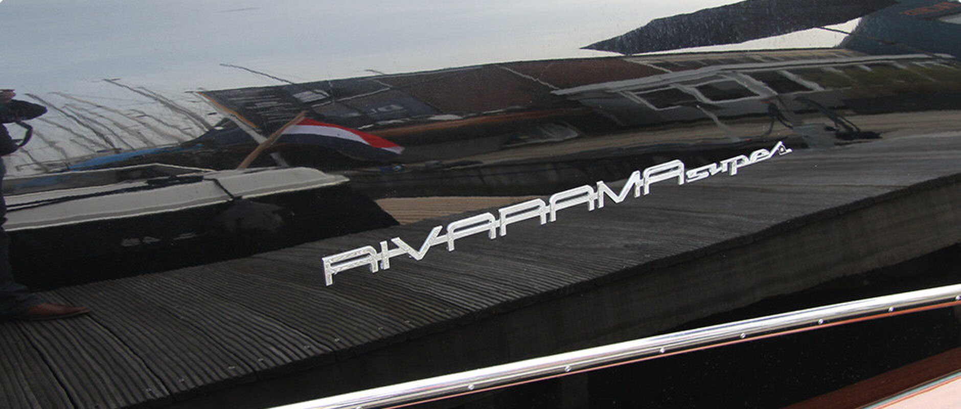 riva 44 rivarama lenger yachts boot Pure Luxe