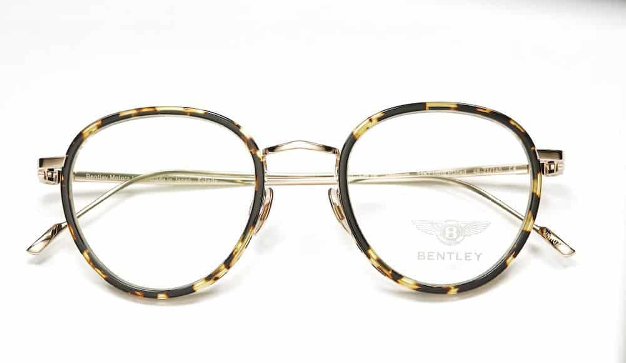 Bentley zonnebrillen brillen goud japans handwerk Pure Luxe