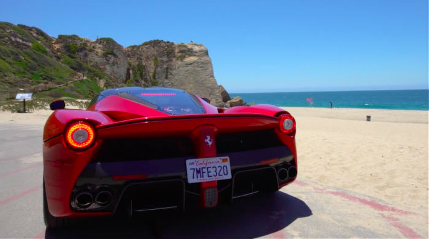 automuseum malibu californië steve goldman porsche ferrari pagani mclaren Pure Luxe