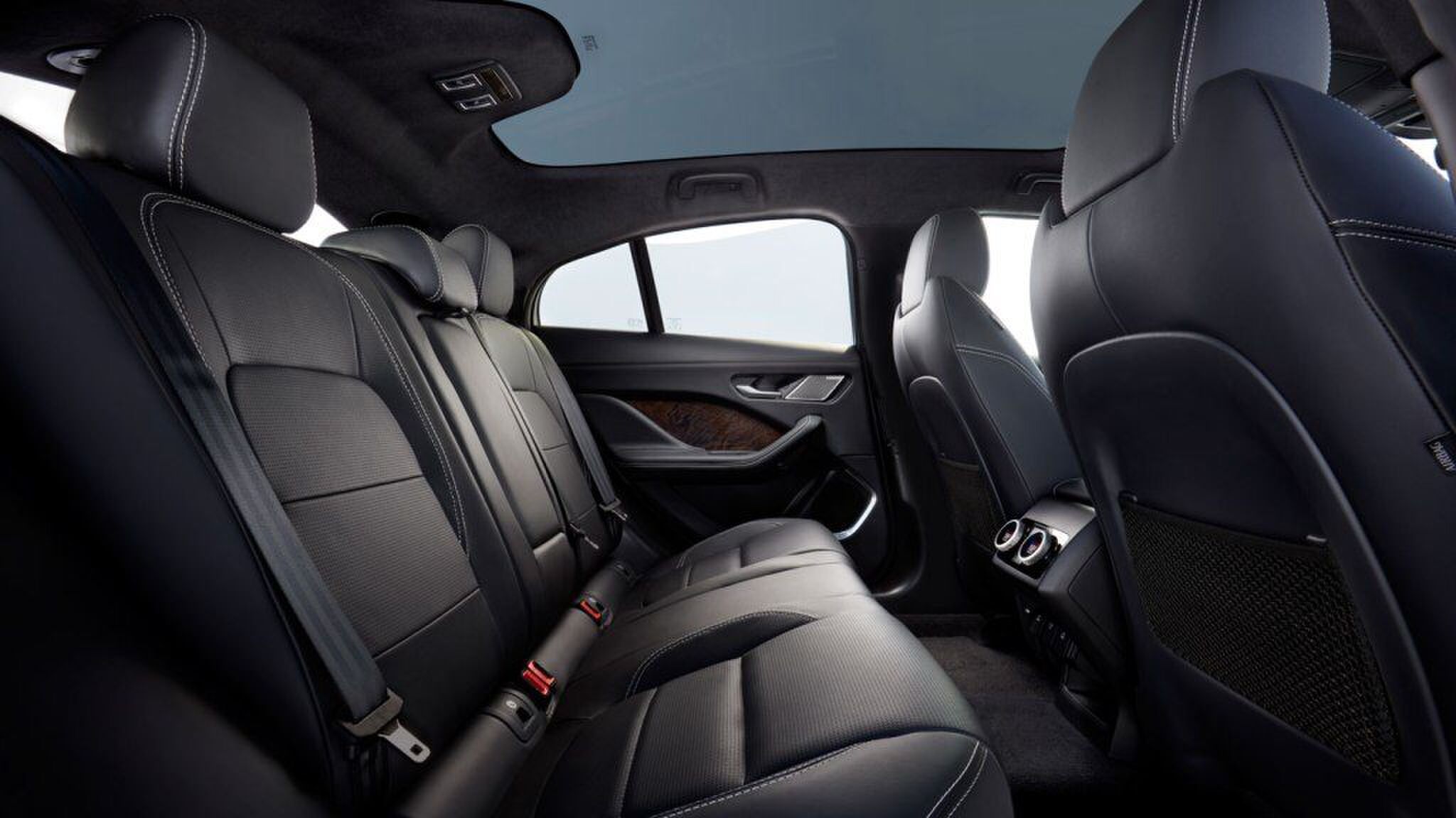 jaguar i-pace bev elektrische auto suv Pure Luxe