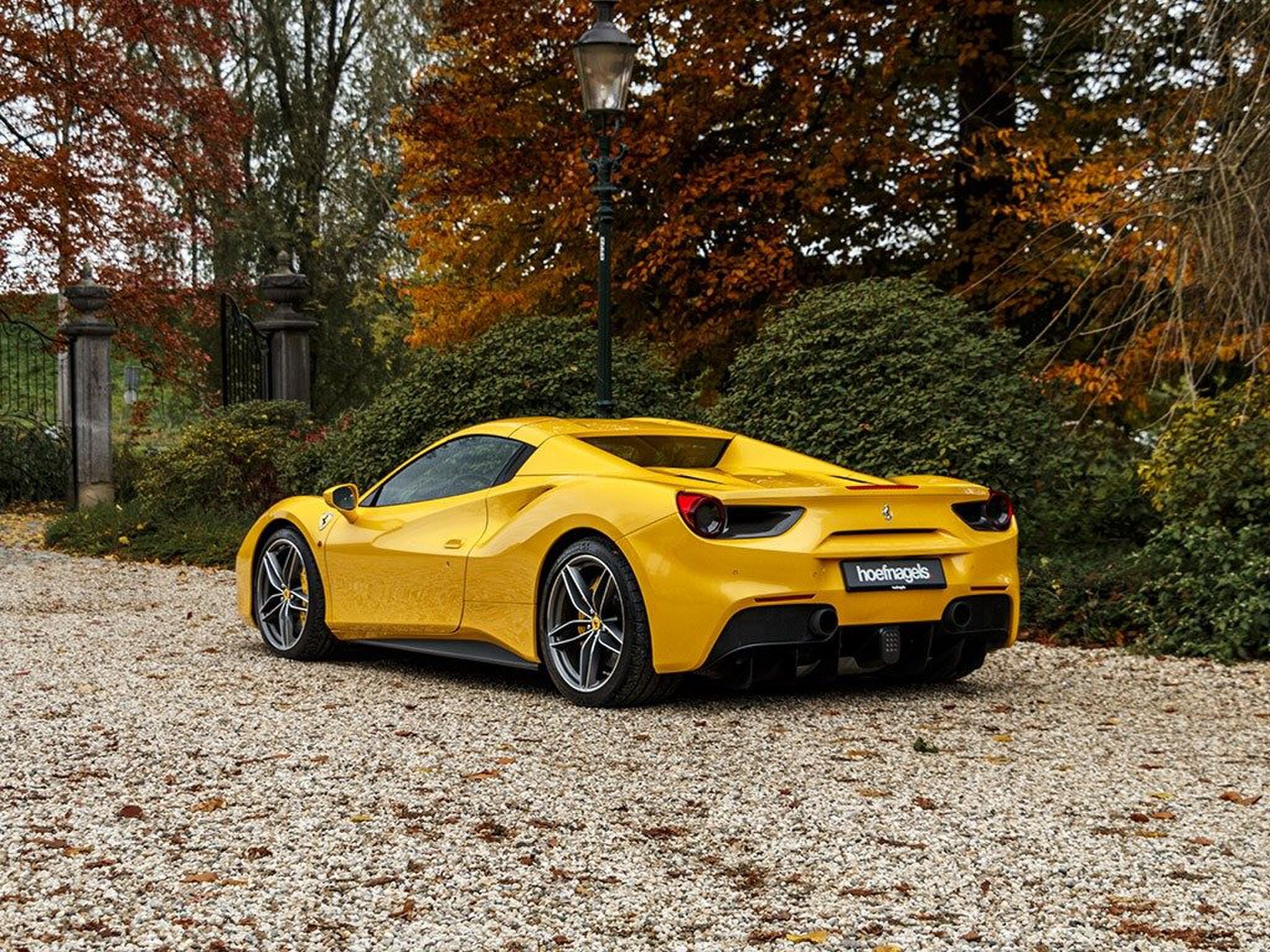 ferrari 488 gtb spider auto supercar hoefnagels Geleen Pure Luxe