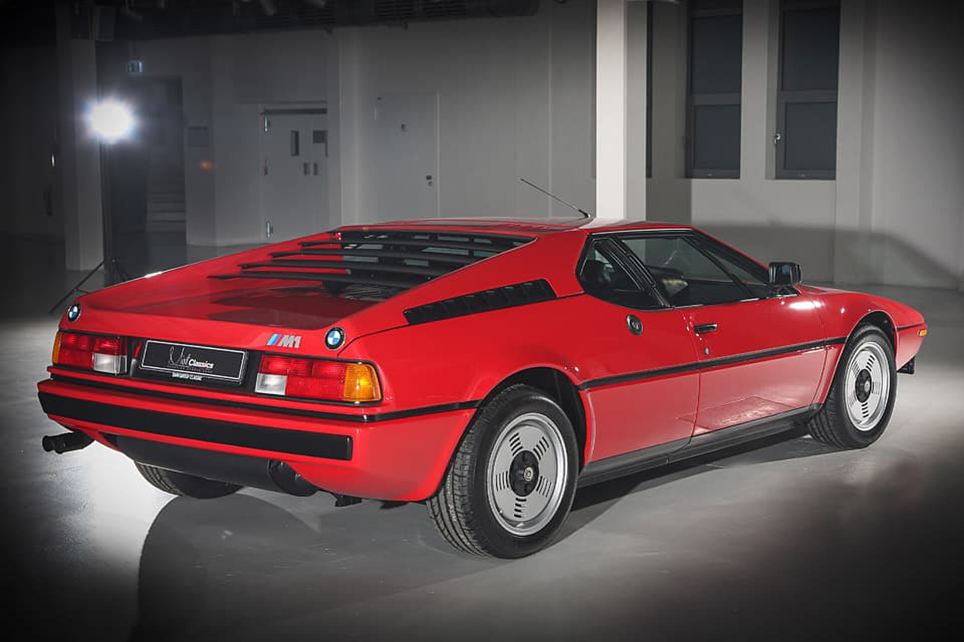 bmw m1 italië schuurvondst barn find mint classics Pure Luxe