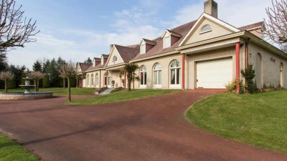 johan vlemmix eindhoven miljoenenvilla woning Pure Luxe