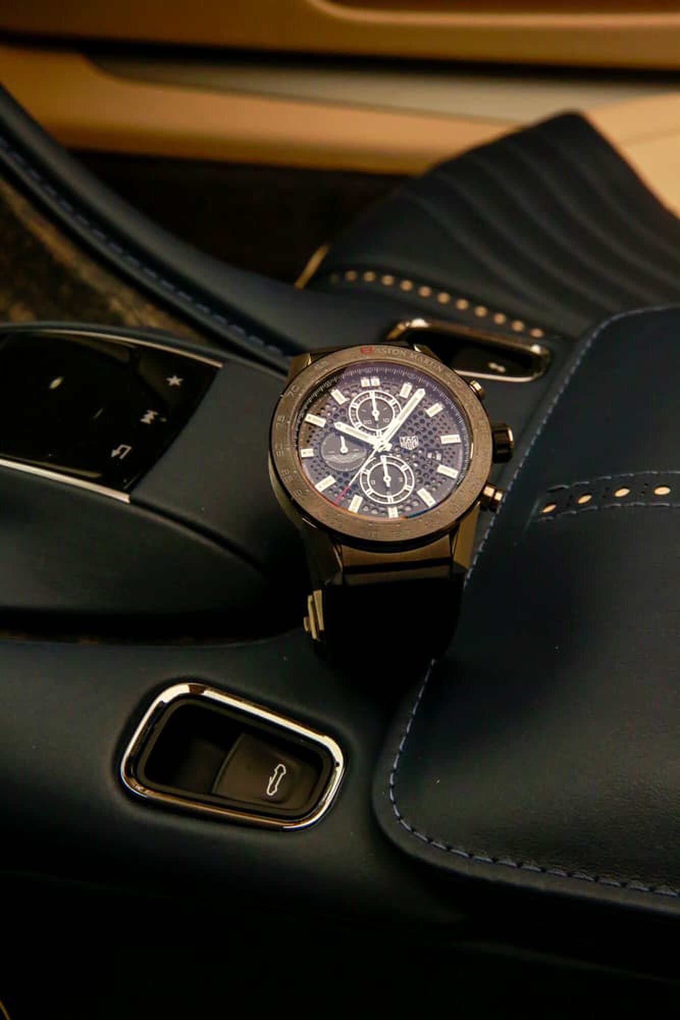 tag heuer partnership aston martin horloges herenhorloges brits racing automerk Pure Luxe