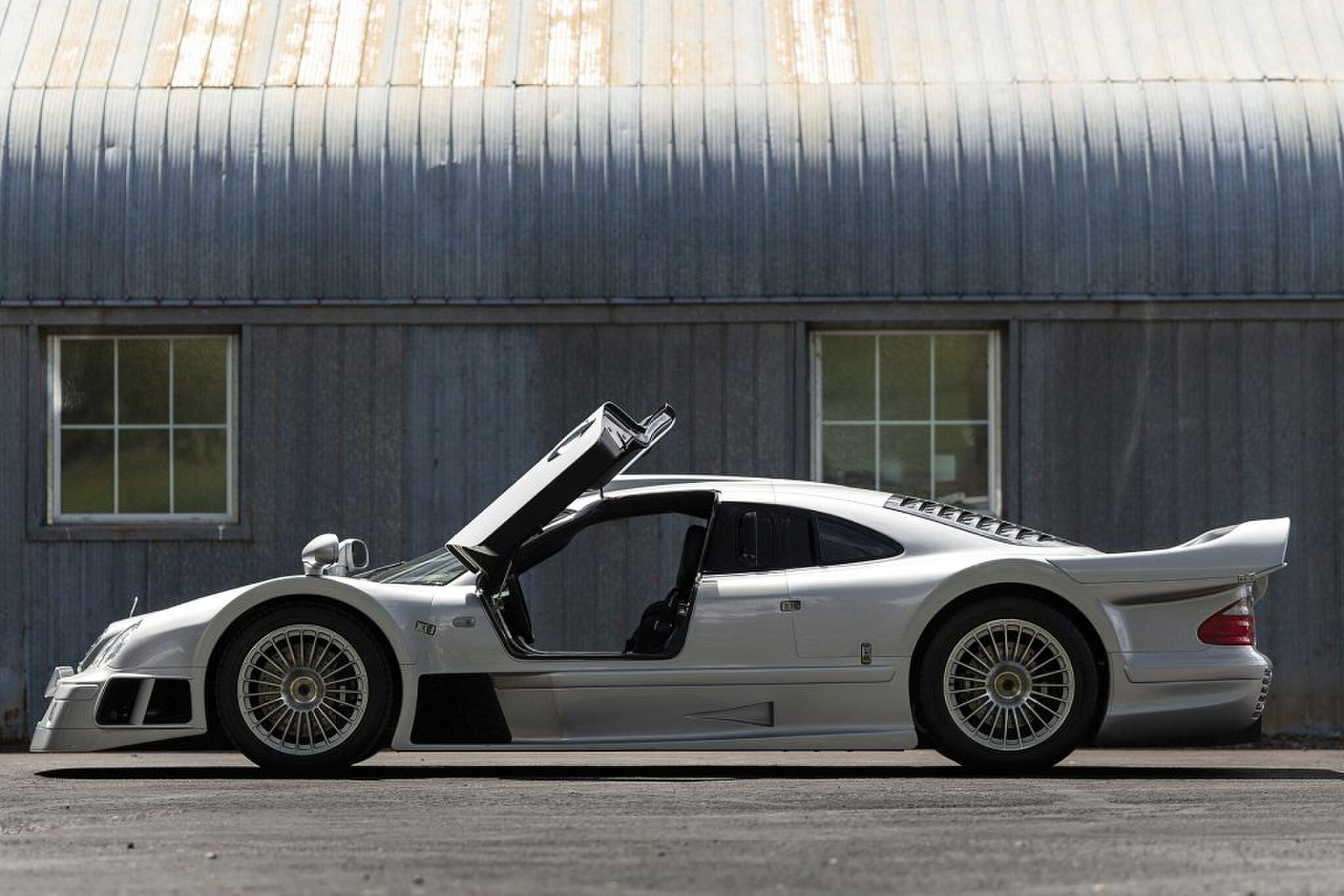 mercedes-benz amg clk gtr fia gt championschip rm sotheby's Pure Luxe
