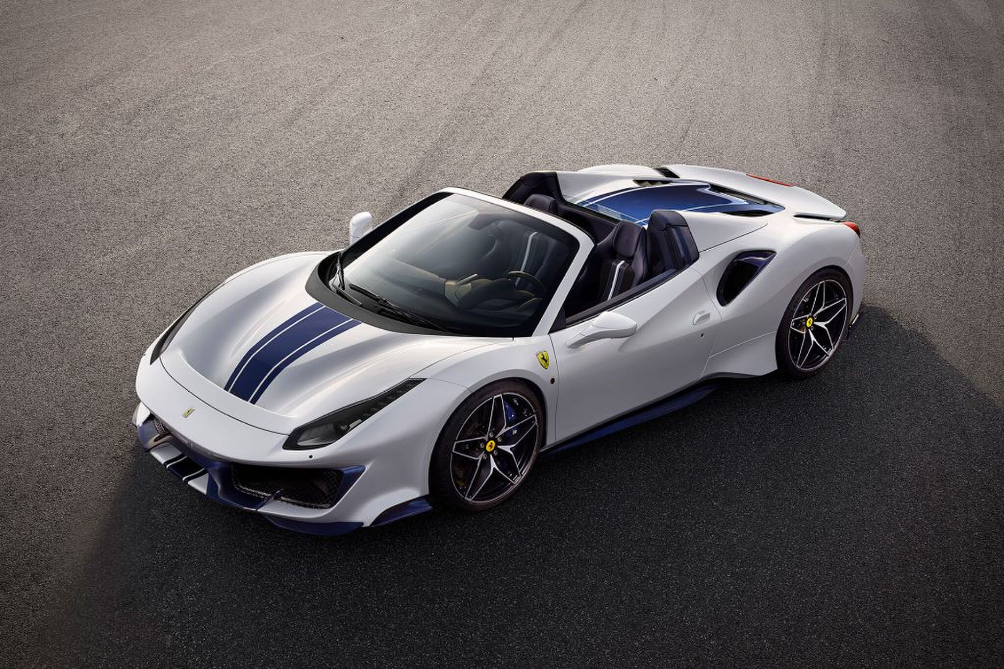 ferrari 488 pista spider cabrio pebble beach Pure Luxe
