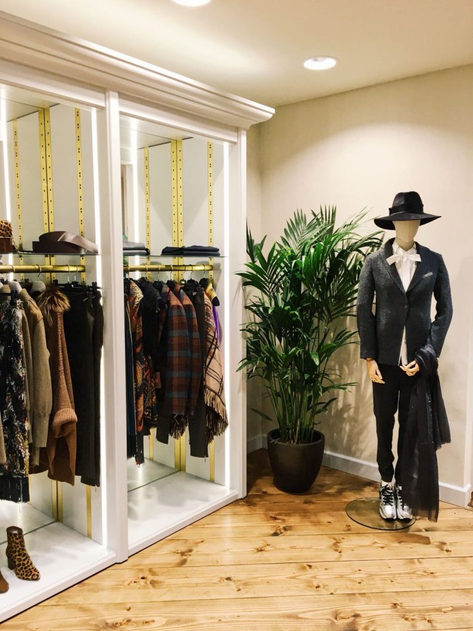 oger atelier munro rotterdam opening Pure Luxe