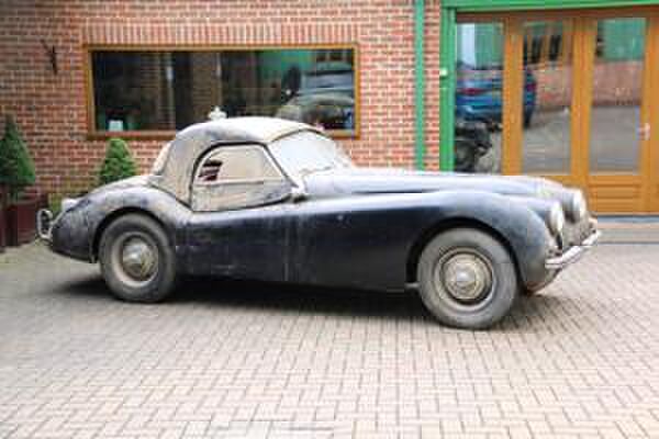 Jaguar XK120 Pure Luxe