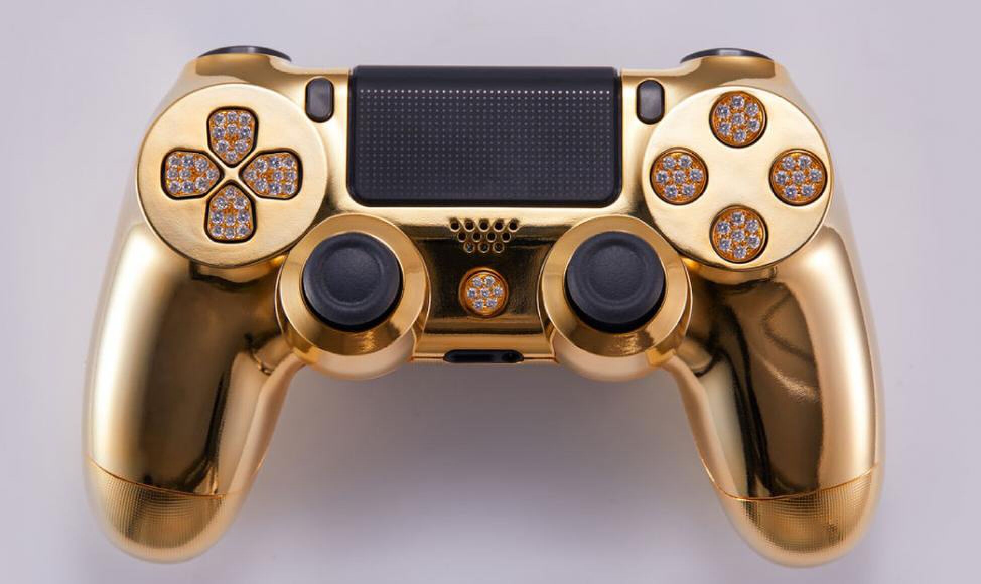 Duurste Playstation controller ooit PURE LUXE