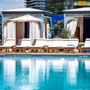 Vegas PURE LUXE