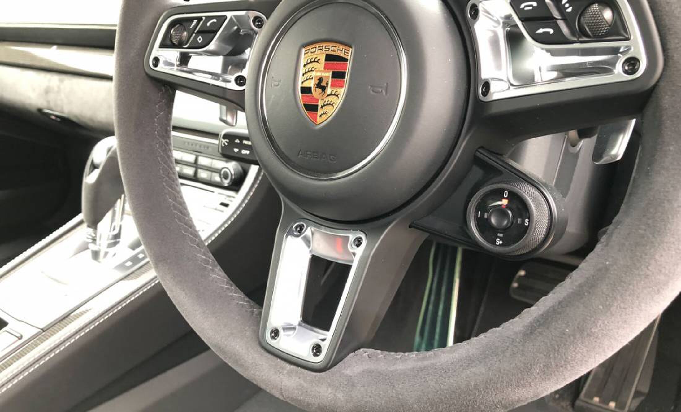 porsche boxter PURE LUXE