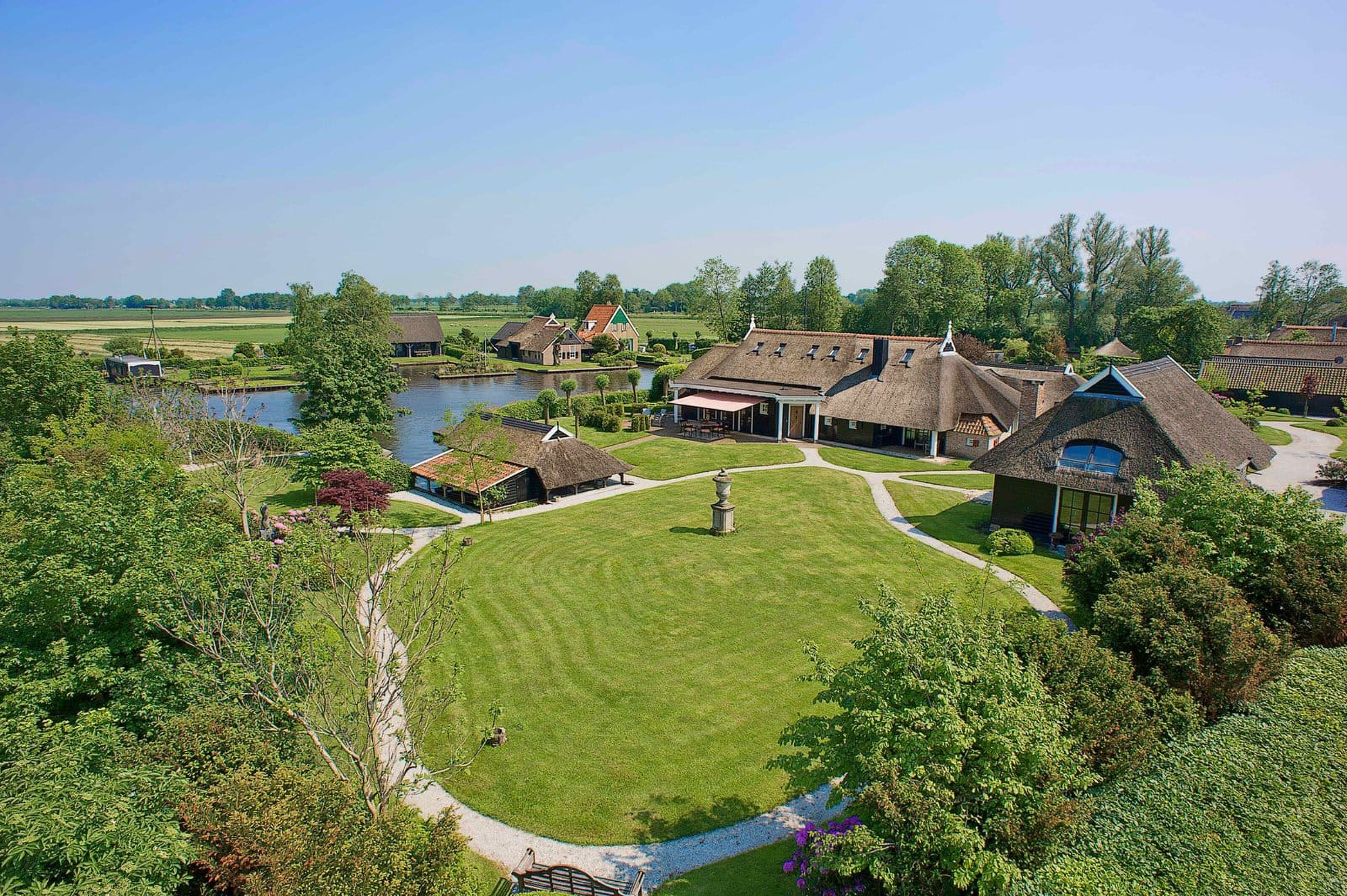woning woonboerderij wetering Sotheby's Pure Luxe