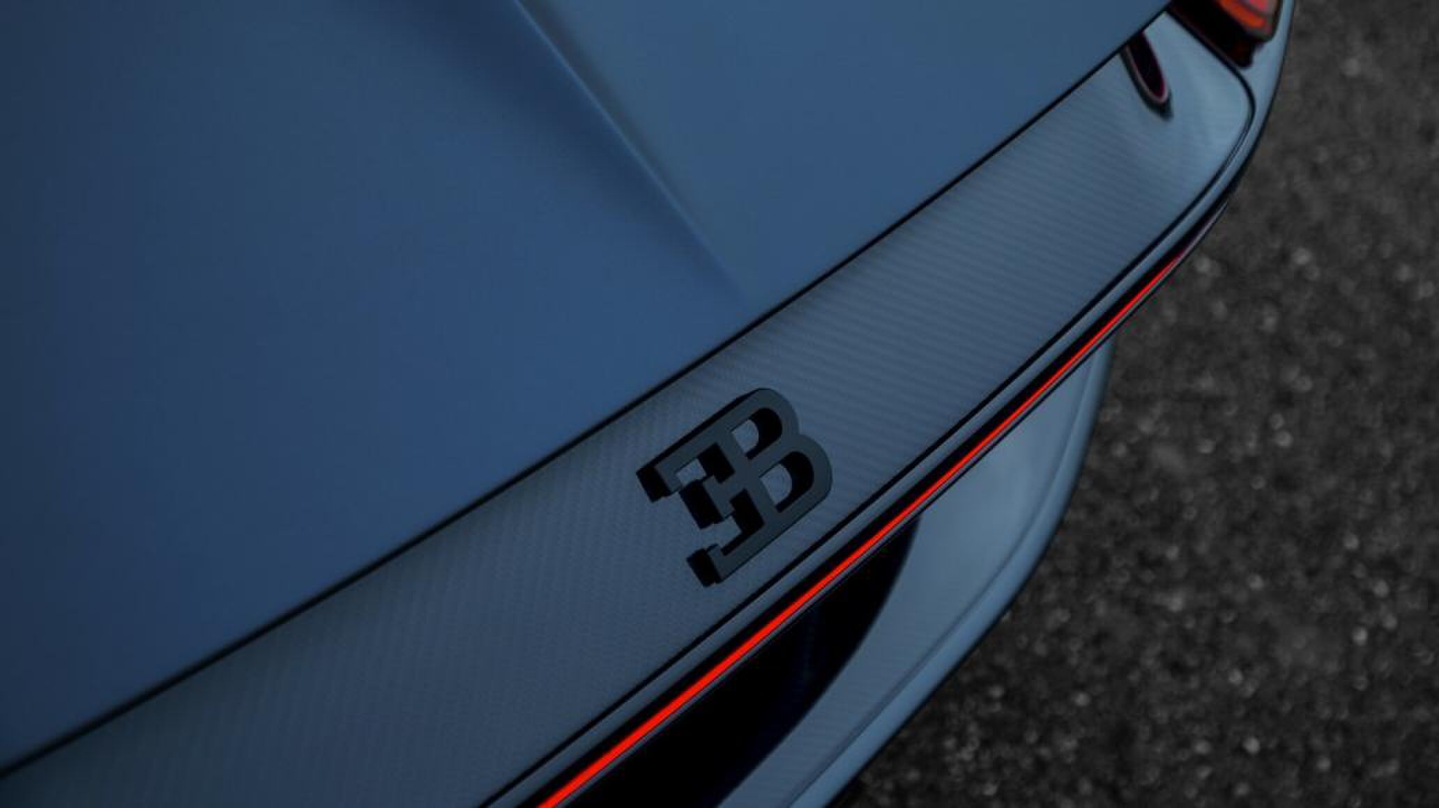bugatti chiron sport 110 ans de bugatti Pure Luxe
