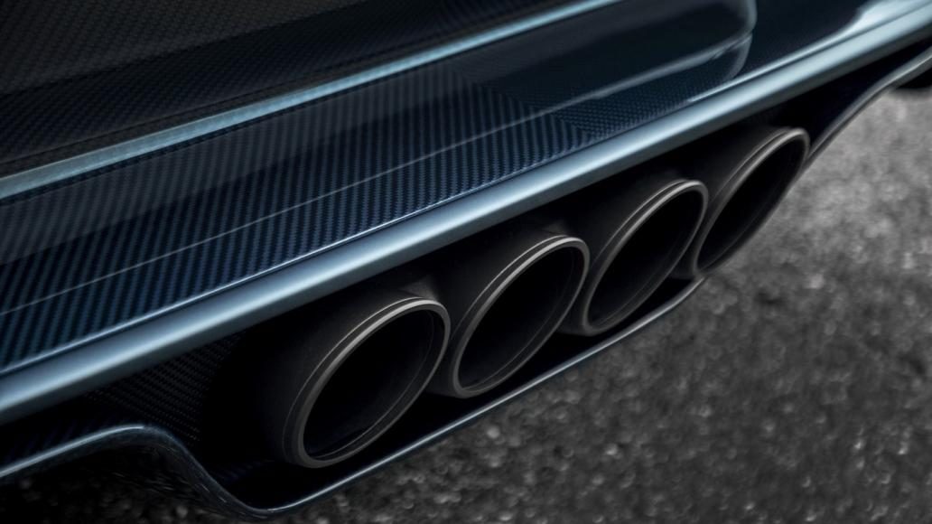 bugatti chiron sport 110 ans de bugatti Pure Luxe