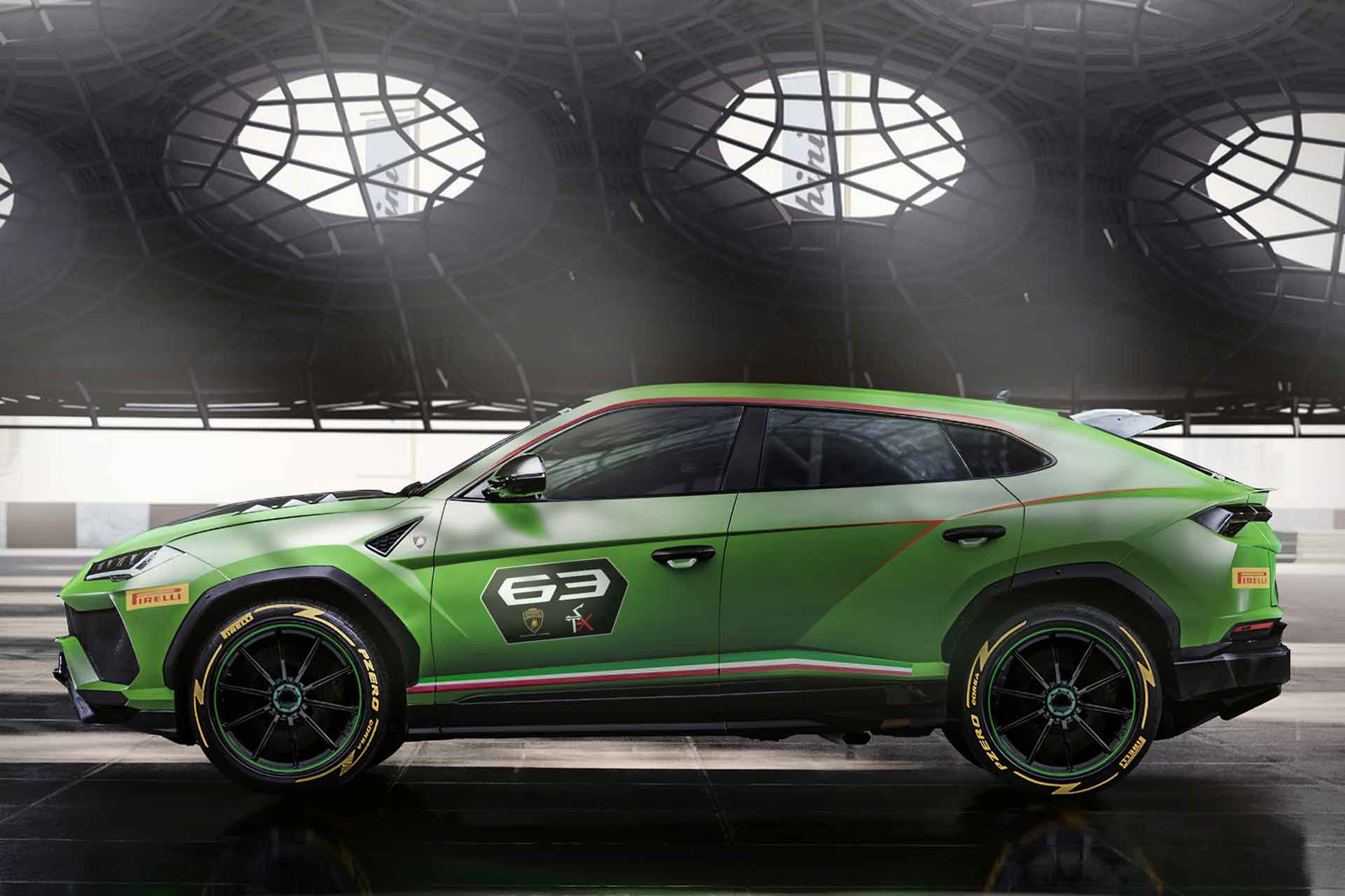 lamborghini urus st-x racing league suv Pure Luxe