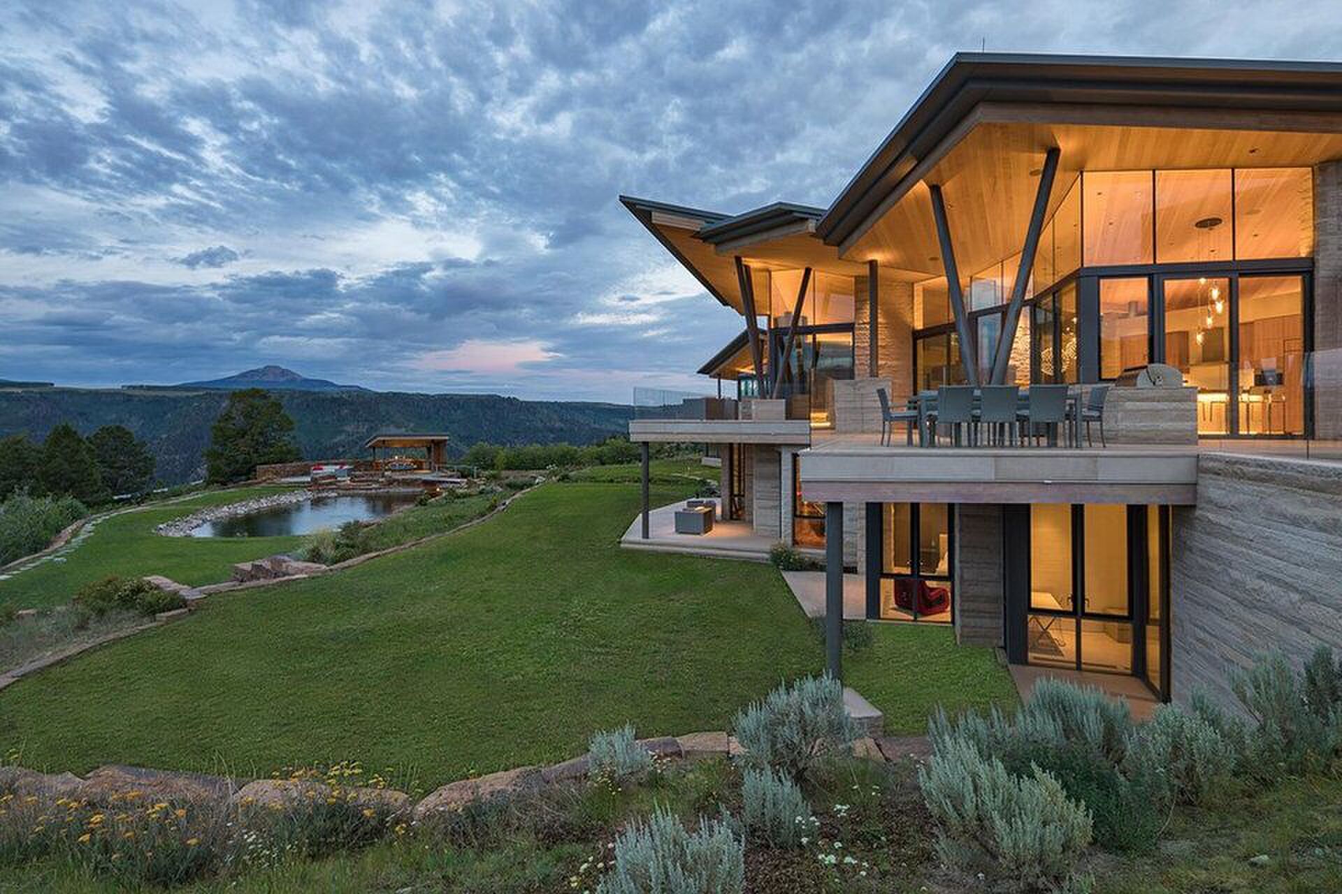 Sunset Ridge House