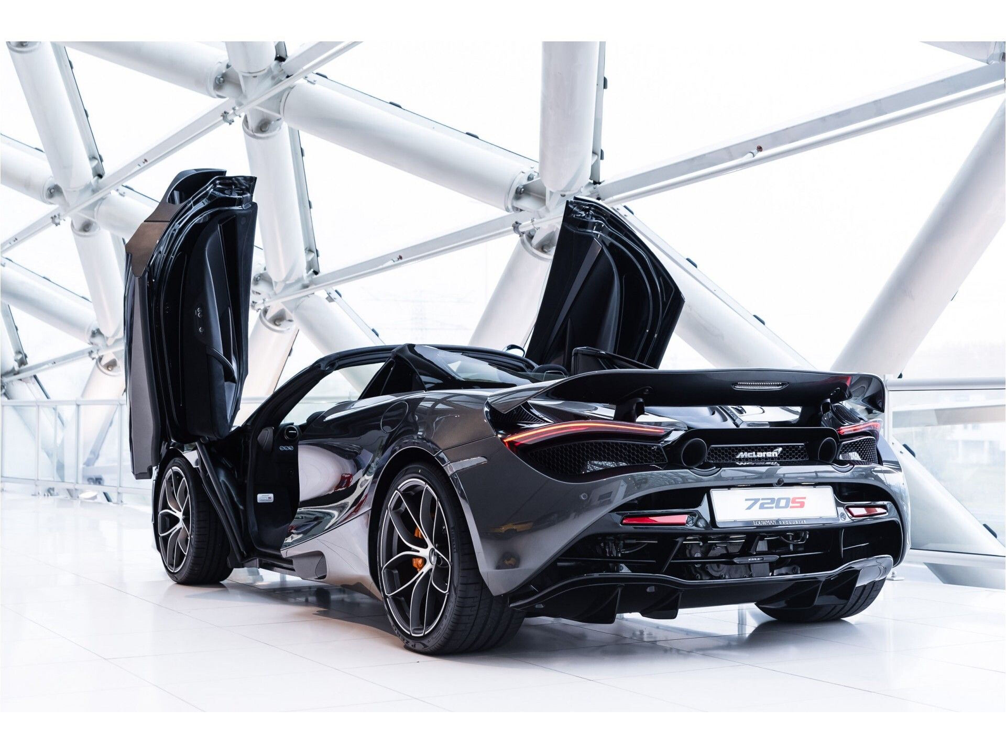 McLaren 702S
