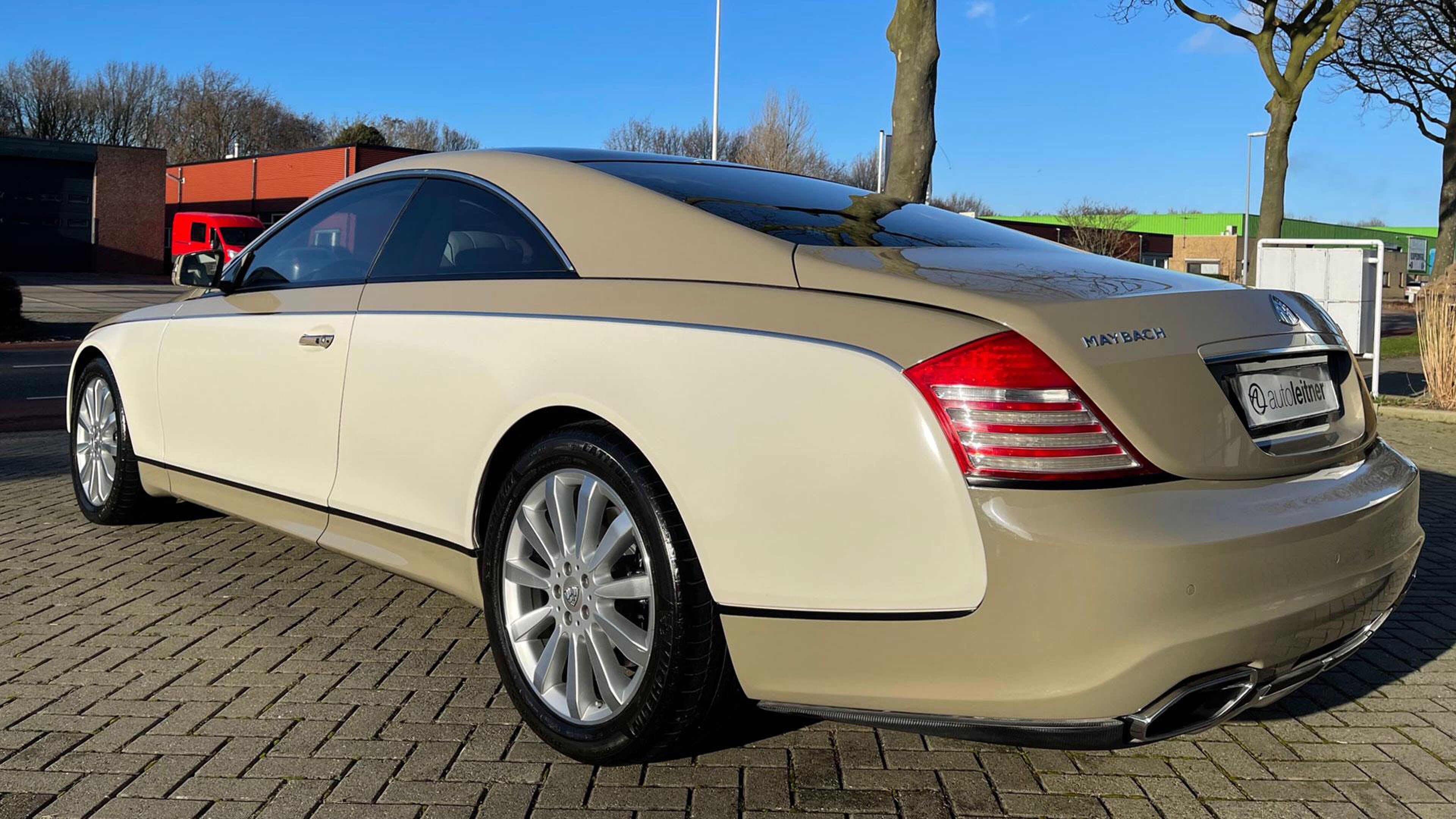 Maybach-57S-Coupé-Kadhafi-2