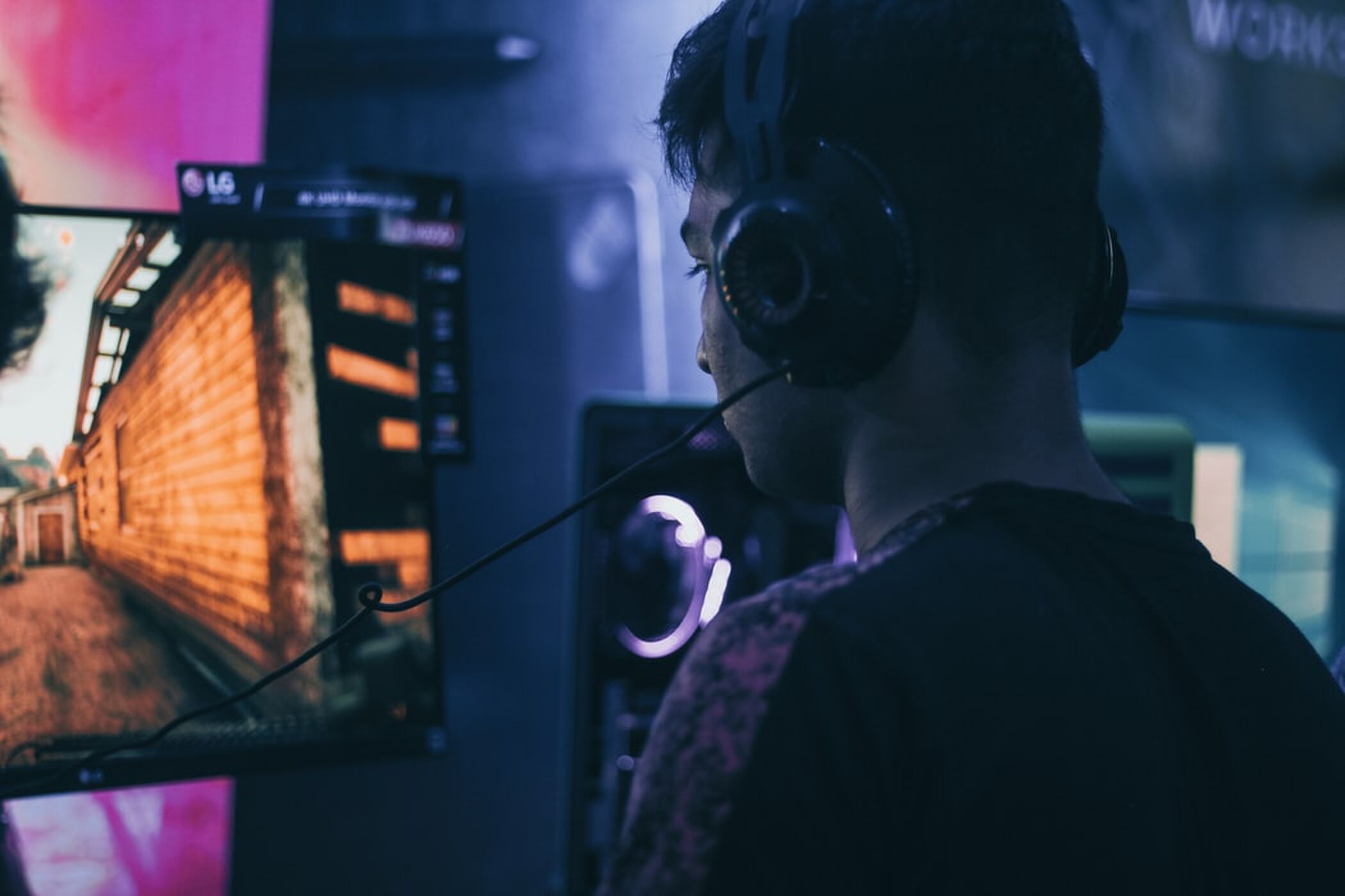 gaming