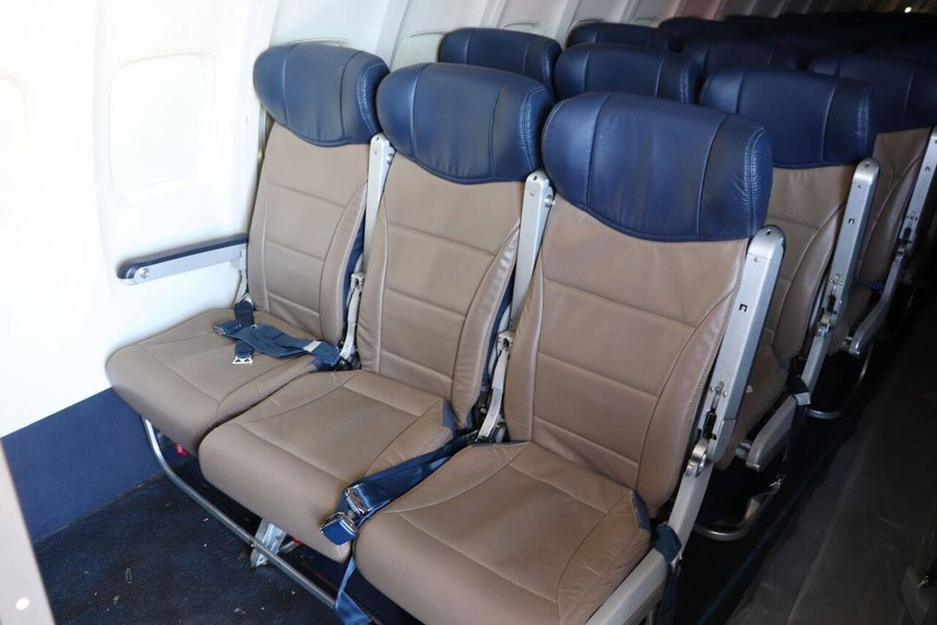 Boeing 737