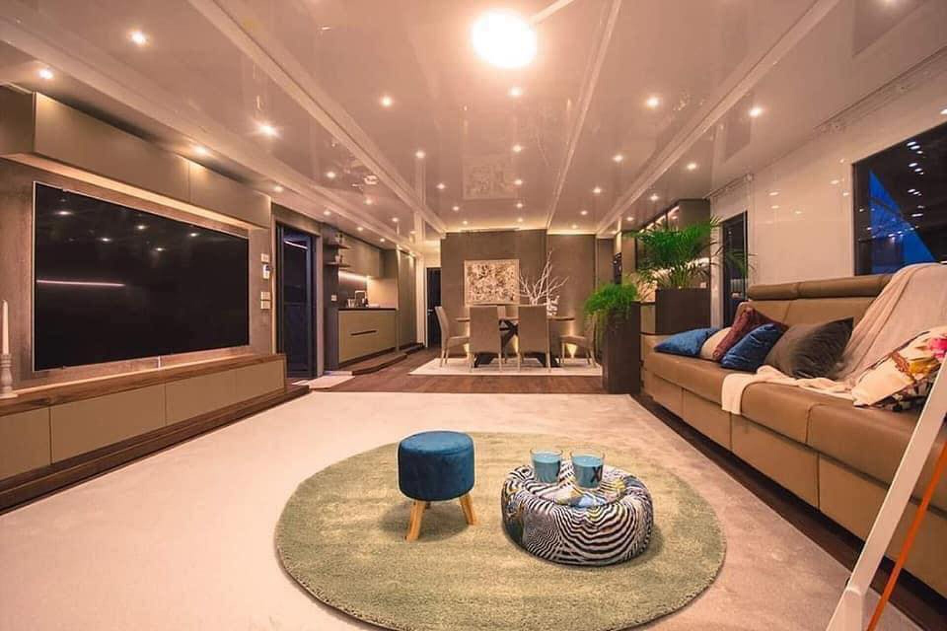 Caravan-5