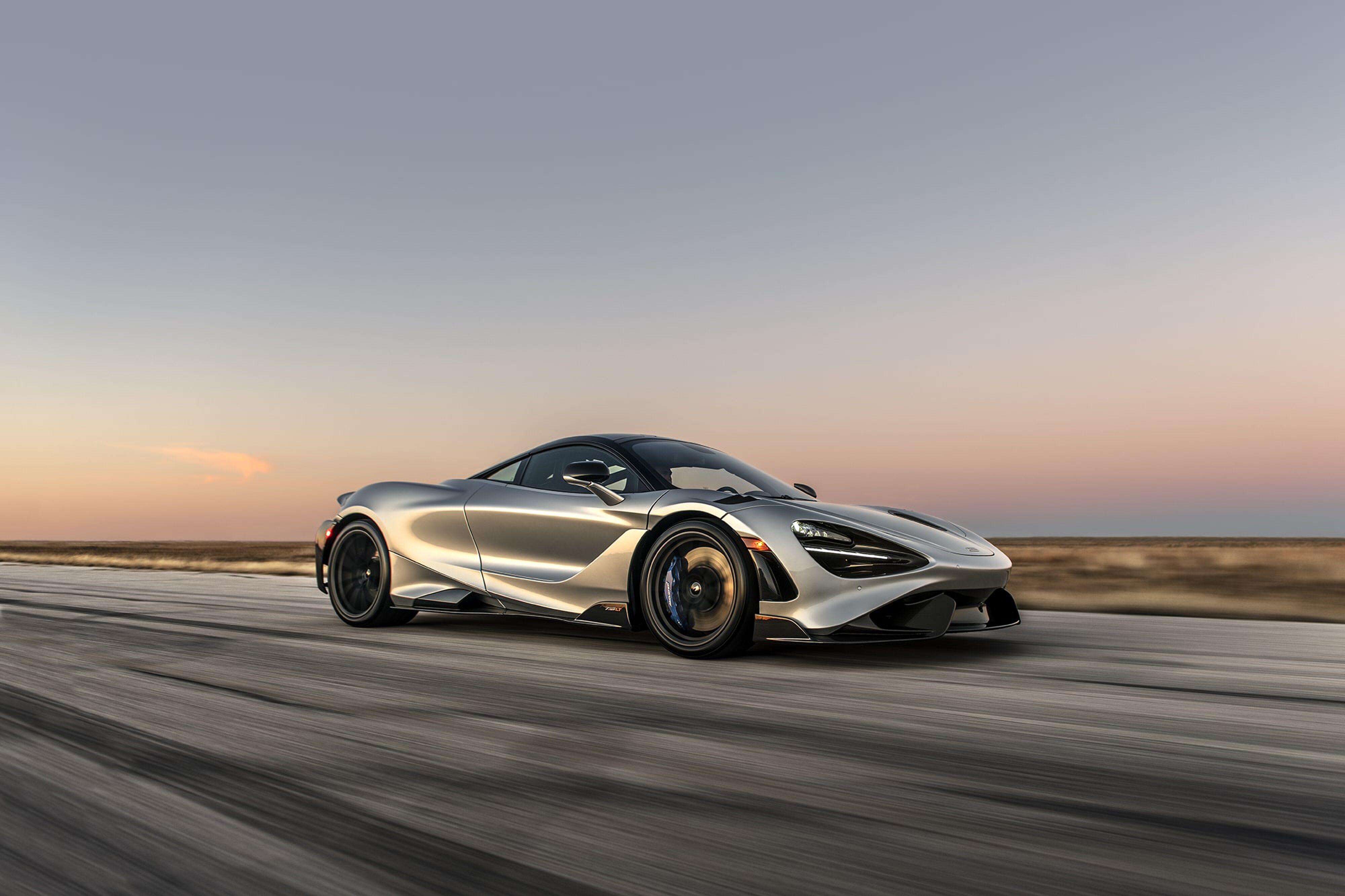 675LT