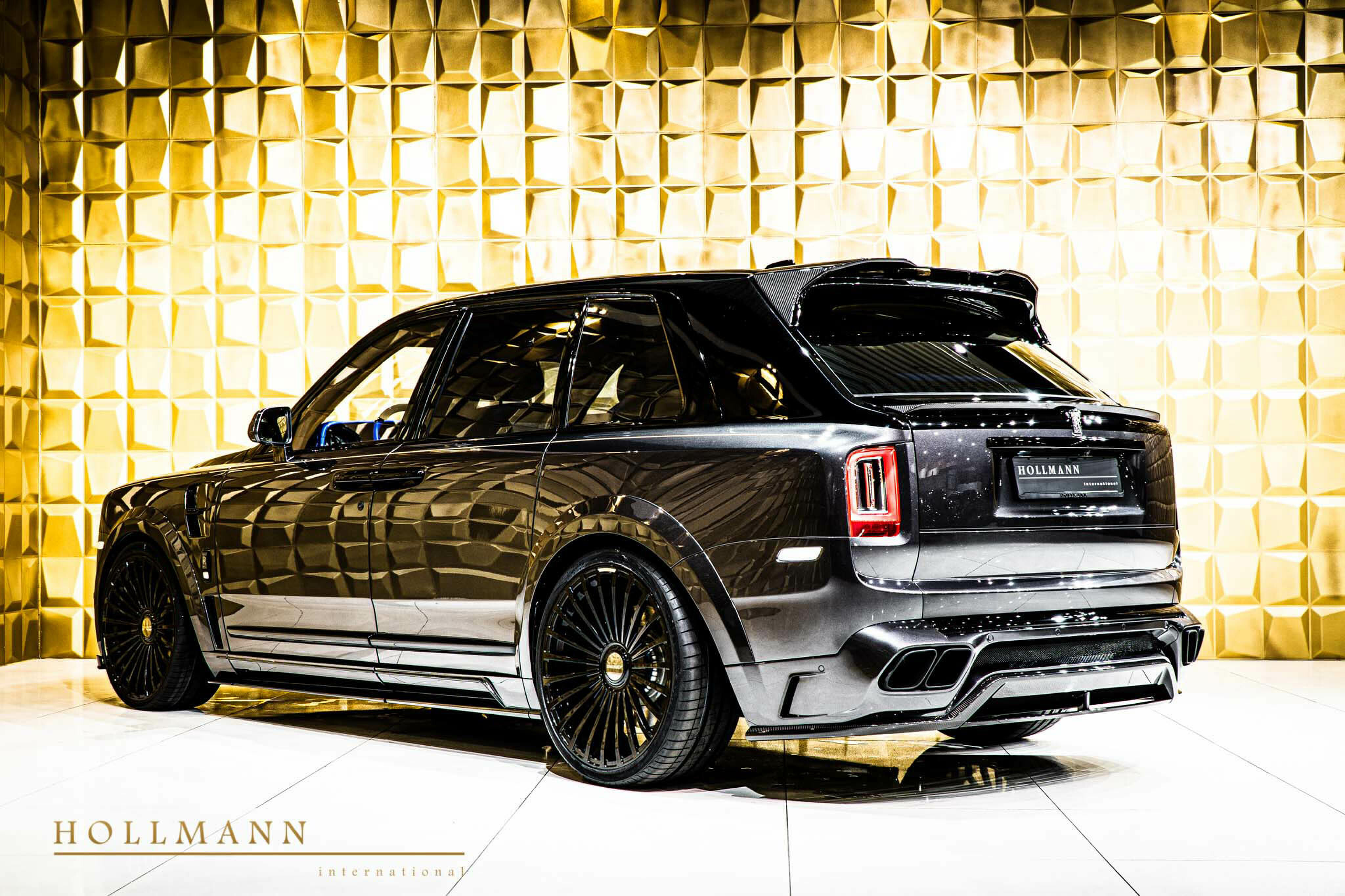 Rolls Royce Cullinan Black Badge by Mansory-4