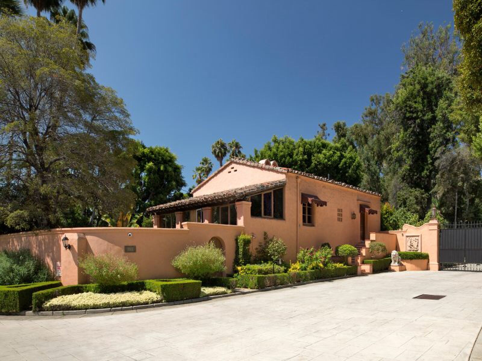 villa