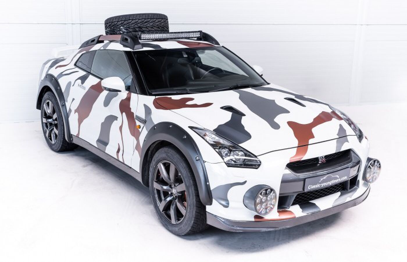 Nissan GT-R