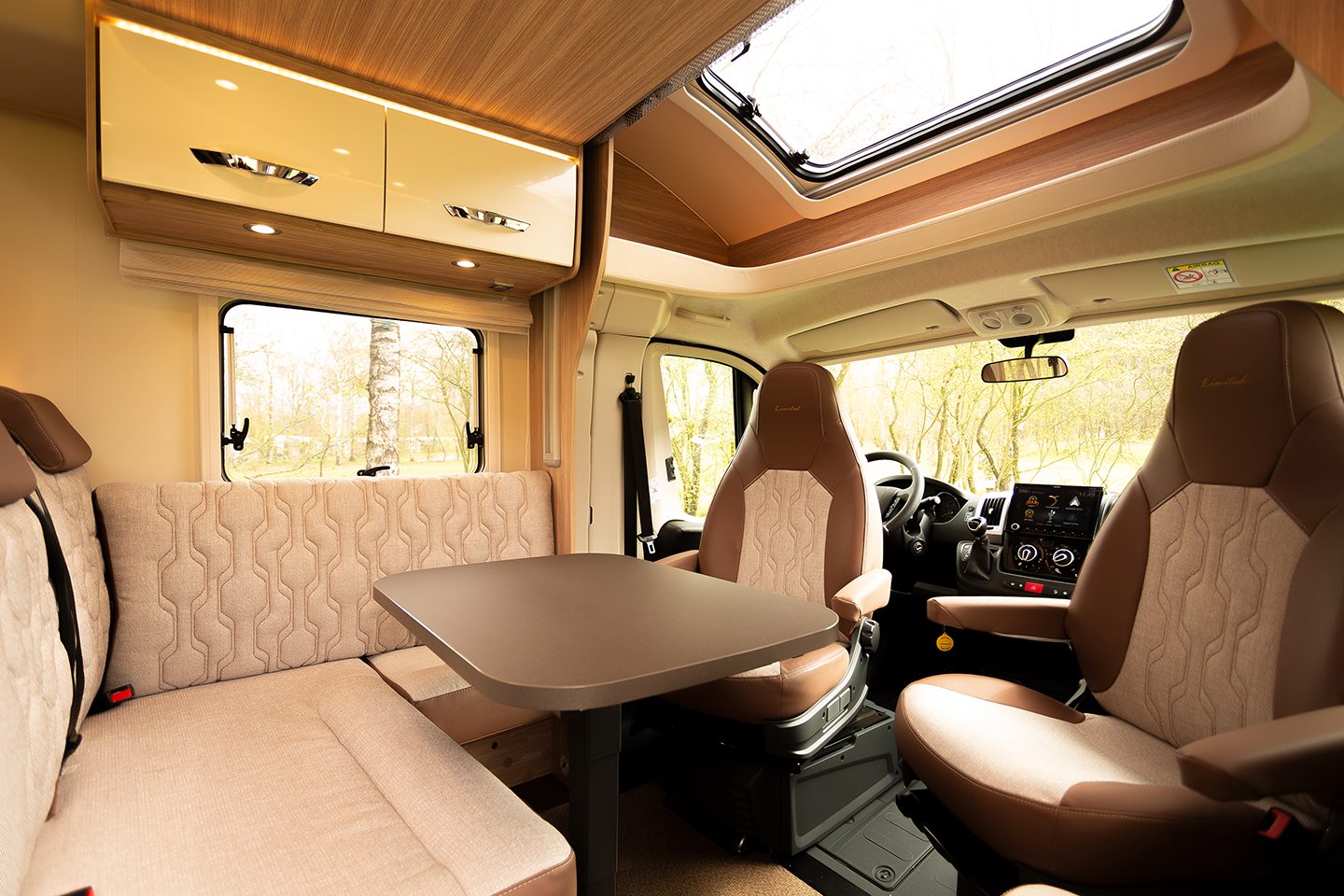 Camper