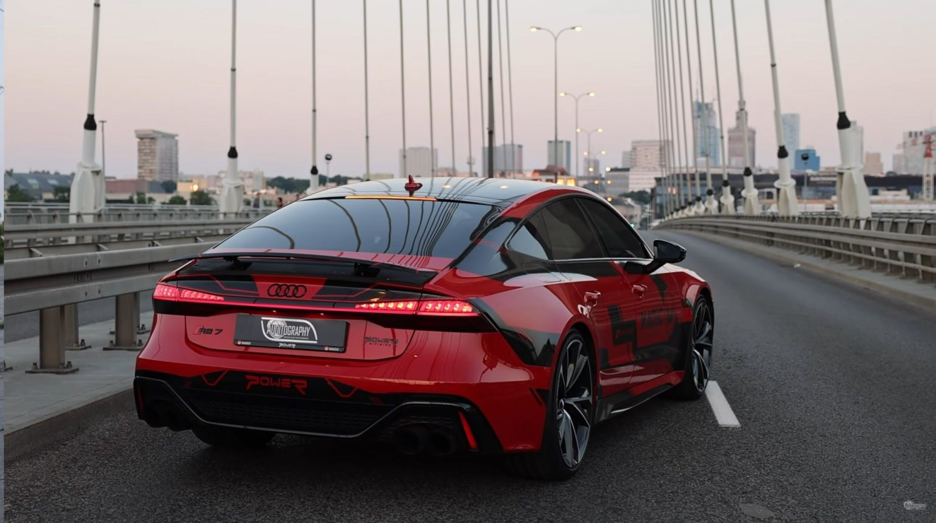 Audi-RS7-2