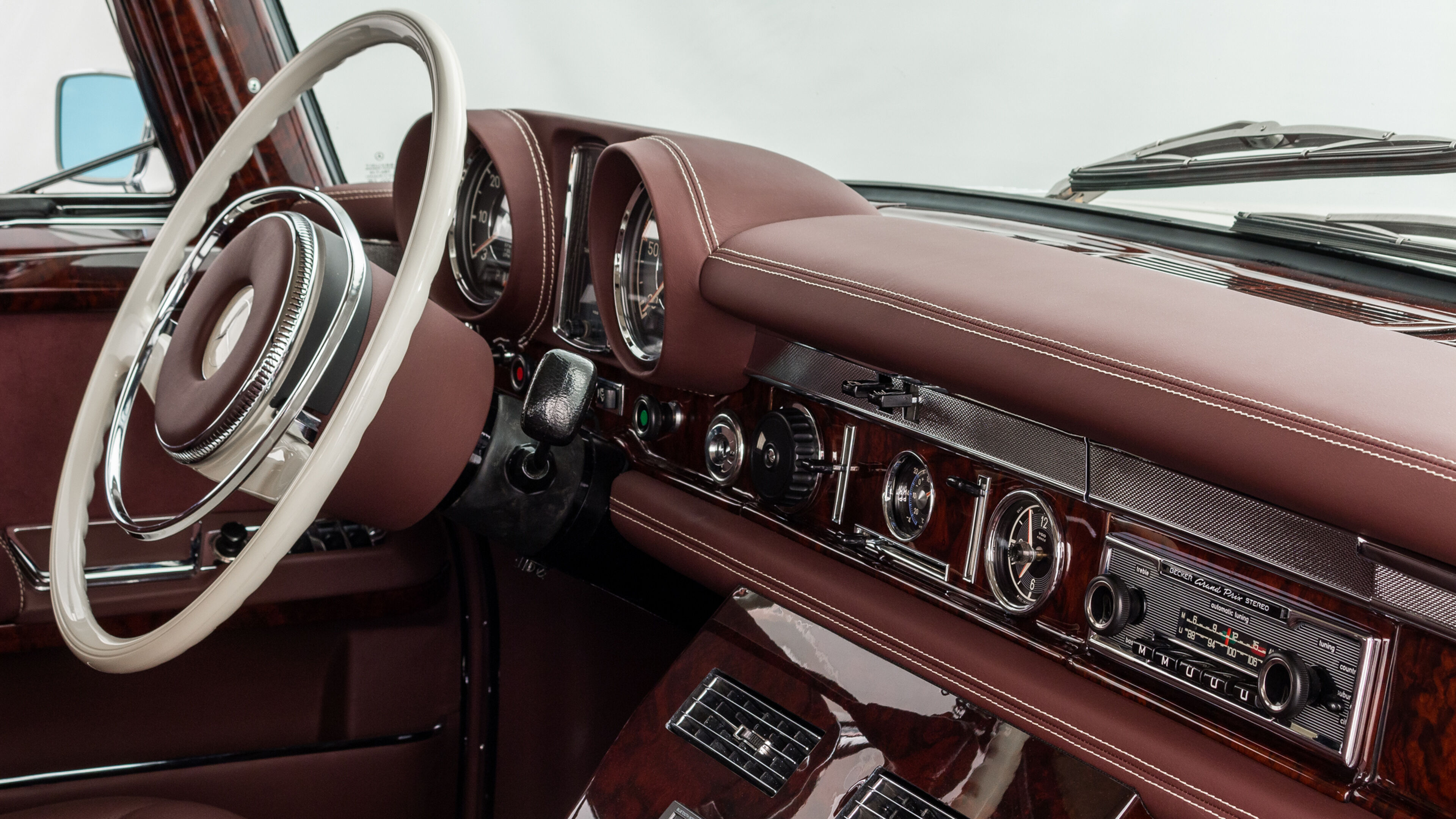 Mercedes-Benz-Pullman-6