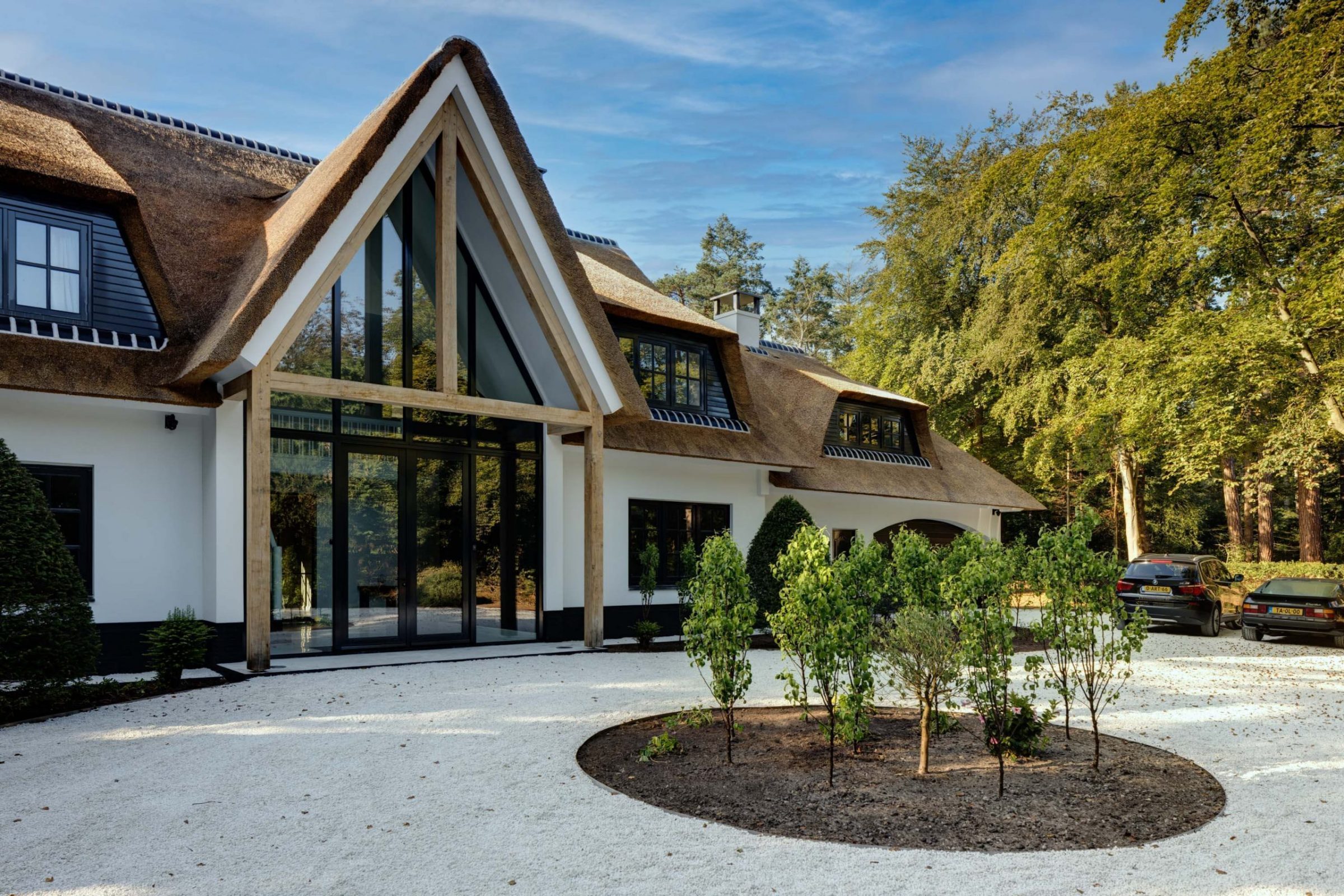 Deze waanzinnige villa in Aerdenhout kan nu gehuurd worden